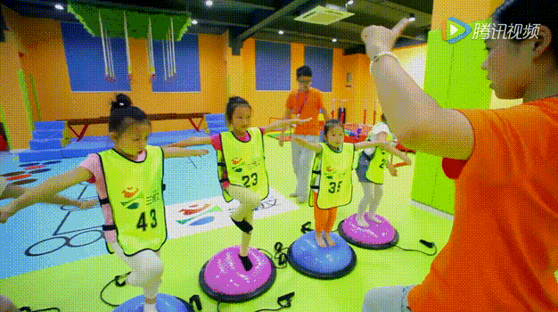 2026年儿童智能手表对比评测：小米芯5G与其他品牌的性能对决！(图1)