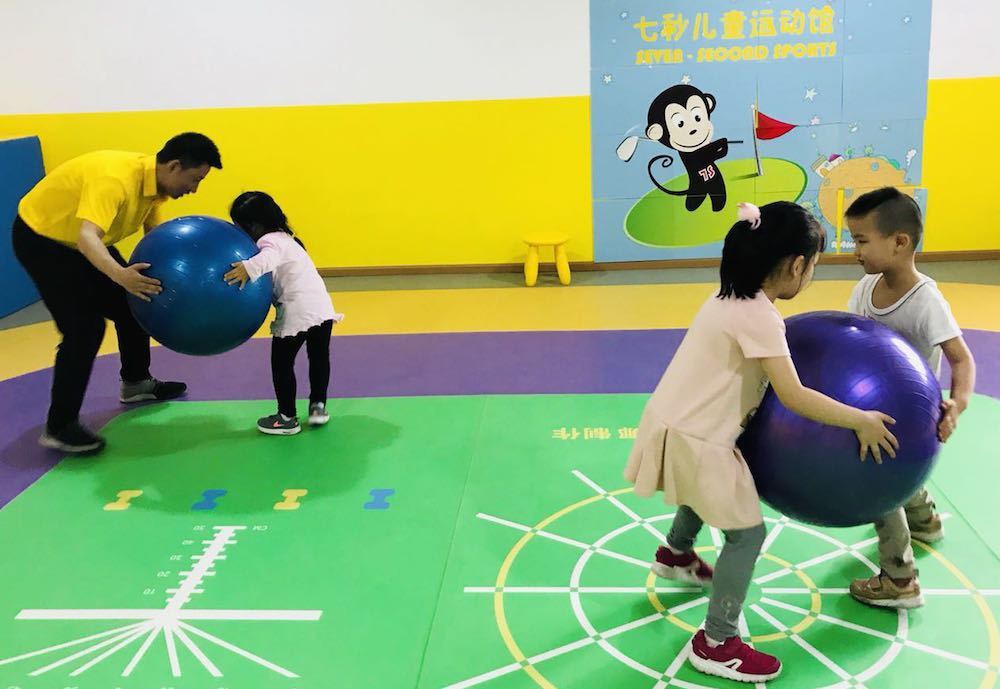 安踏跳绳：儿童健身新选择轻松助力运动成长(图1)